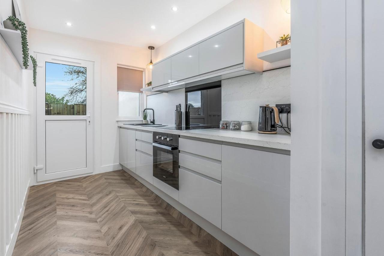 Parkside 2 Bedroom House Near Dunfermline & Edinburgh المظهر الخارجي الصورة